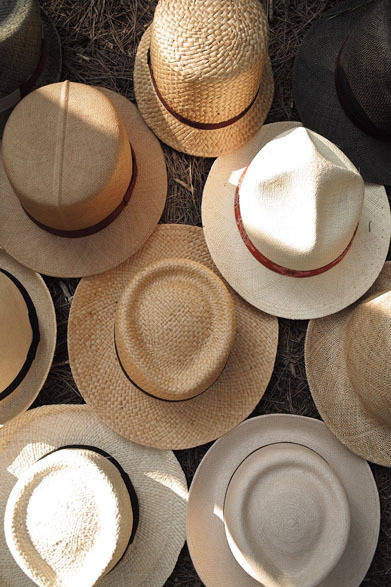 <strong>WORK NOT WORK｜ワーク ノット ワーク</strong>　 HATにまつわるエキシビション「Hat Not Hat by Work Not Work」