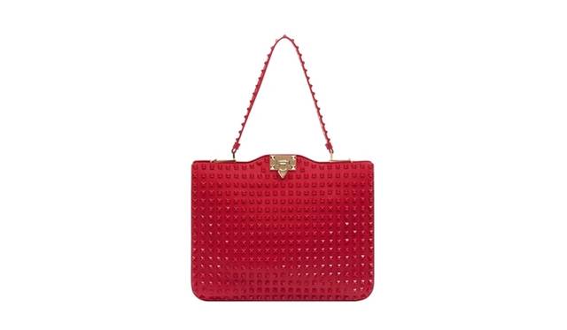 <strong>VALENTINO｜新作ロックスタッズ「ルージュ」が店舗限定発売</strong>　ハンドバッグ[H26×W34×D5cm] 45万1500円