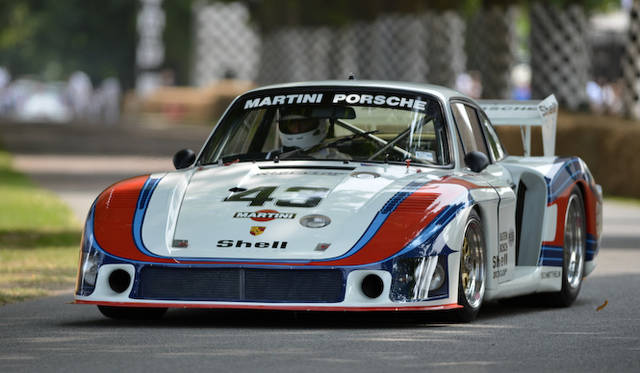 950psの最高出力を発揮した1978年のレーサー。グループ5規定にあわせたクルマながら、ル・マンのストレートを360km/h以上の速度で駆け抜け、より上位のグループ6のクルマすら追い抜いた