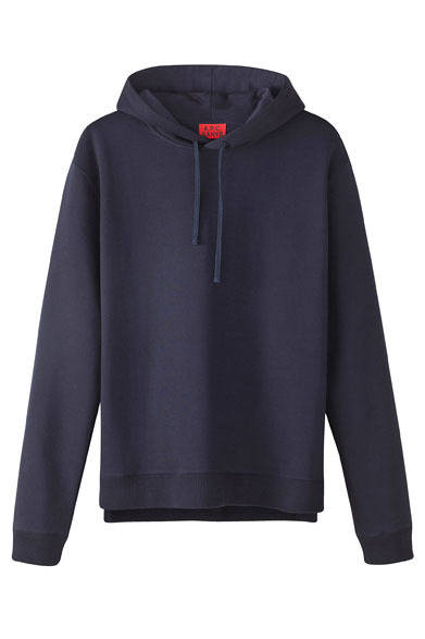 <strong>A.P.C.｜アー・ペー・セー</strong>　 A.P.C.とKanye Westのコラボレーション「A.P.C. KANYE」　かなりルーズフィット。後身より短い前身。ブレードストリングで調節可能なワイドで厚手のフード。グログランで補強された長いサイドスリット。ネックライン後ろに小さなA.P.C.ロゴの刺繍。とても長い袖。袖口、裾にリブ。「A.P.C. KANYE」ロゴの赤いラベルが特徴。フード付スウェットシャツ3万450円