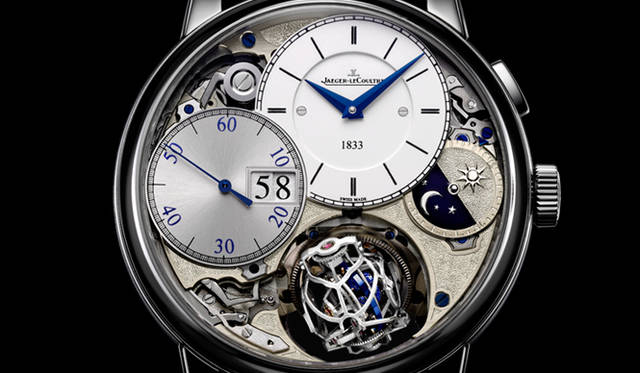 「マスター・グランド・トラディション・ジャイロトゥールビヨン 3・ジュビリー」　ジャガー・ルクルトはあらたに、デジタル表示が可能なクロノグラフを開発。2時位置のプッシュボタンを操作することでクロノグラフダイヤルの3時位置に表示される
