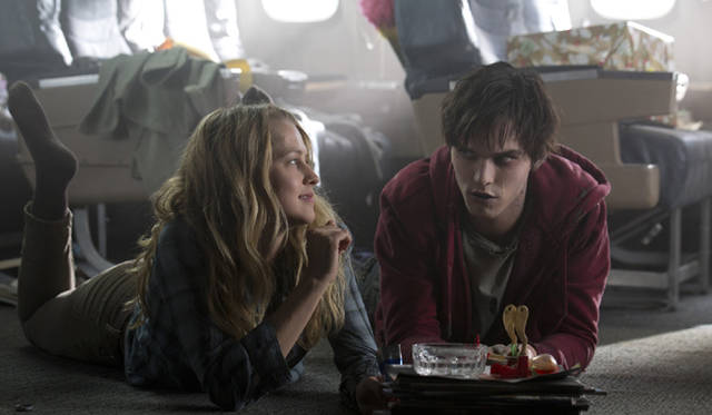 © 2013 Summit Entertainment, LLC. All Rights Reserved.