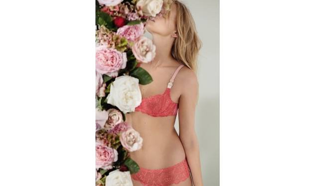 <strong>STELLA McCARTNEY｜2013年秋冬ランジェリーコレクション発表</strong>　ジゼル　チャーミング