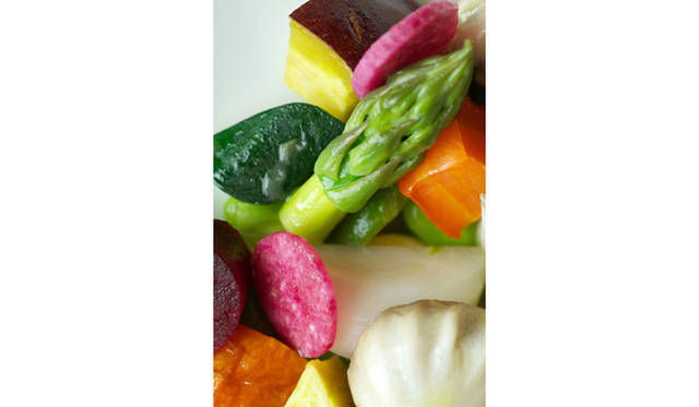 アラカルトメニューから「温製サラダ」