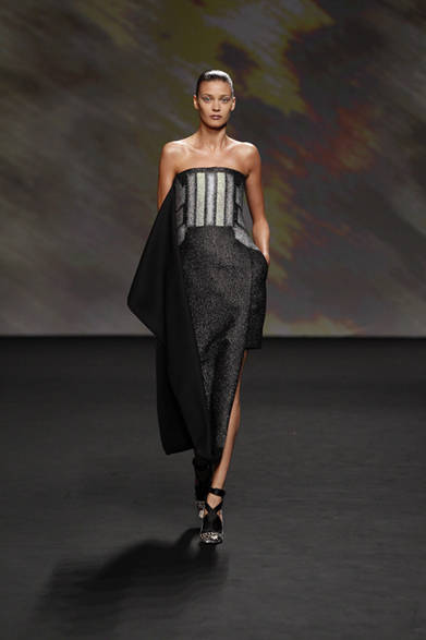 <strong>CHRISTIAN DIOR｜クリスチャン ディオール</strong>　2013年秋冬オートクチュールコレクション