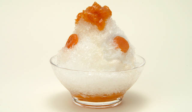 赤坂本店限定「氷あんず」　1155円（小サイズは788円）