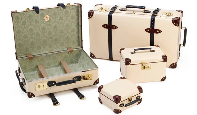 <strong>GLOBE-TROTTER｜グローブ・トロッター</strong>　ロイヤルベビー誕生記念モデル「ロイヤルスイート」コレクション発表 