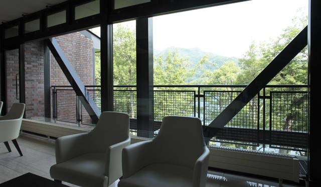 清家清さんのデザインを象徴するH型の柱