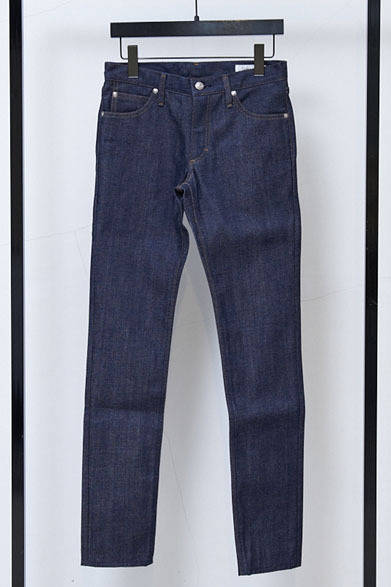 <strong>HYKE｜ハイク</strong>　2013-14年秋冬コレクション　ジーンズ2万1000円