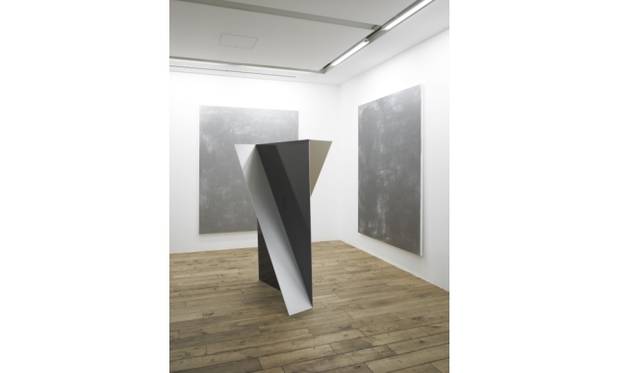 <strong>ART│ガーダー・アイダ・アイナーソン展『I Am The Only Free Man On This Train』</strong>　Gardar Eide Einarsson and Oscar TuazonSex Booze Weed SpeedInstallation viewRat Hole Gallery, 2010