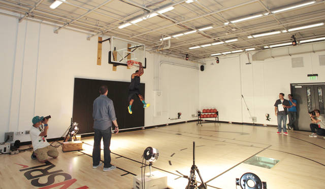 <strong>NIKE RUNNING｜ナイキがランニング革命を起こす！</strong>