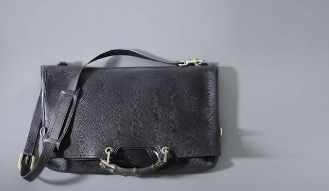 メッセンジャーバッグ[W49×H60×D5cm] 35万7000円