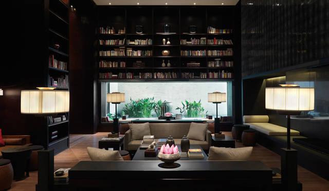 1. 中国・上海「The PuLi」