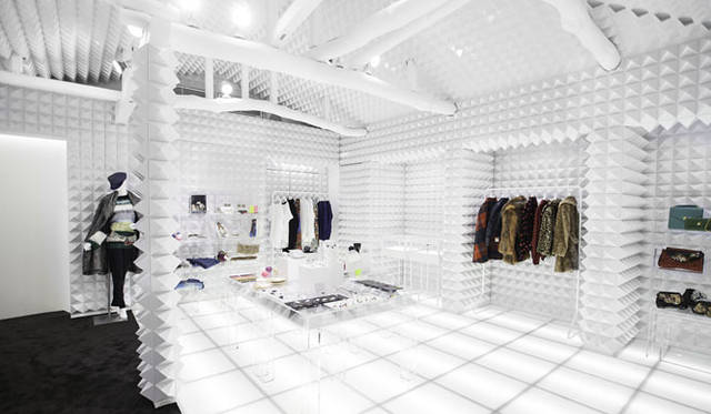 <strong>LAILA TOKIO / 7×7</strong>　2階ショップ「LAILA TOKIO（ライラ　トウキョウ）」