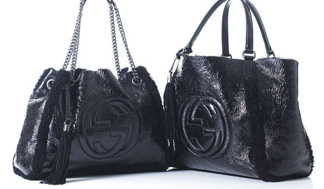 <strong>GUCCI｜グッチ</strong>　ふわふわのカーリーファーが新鮮！　大人気バッグ「ソーホー」に新作登場<br />