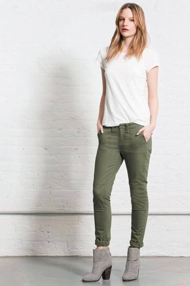 <strong>rag & bone｜デニムライン限定ストアが阪急うめだ本店に登場</strong><br /><br />開催期間｜8月7日（水）〜8月13日（火）<br />開催店舗｜阪急うめだ本店<br />住所｜大阪府大阪市北区角田町8-7 1階<br />コトコトステージ 11<br />Tel. 06-6361-1381（代表）　