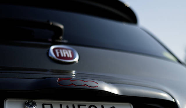 テールゲートハンドルもチタニウムグレー仕上げ