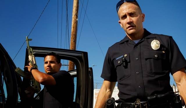 <strong>MOVIE｜ポリス・アクションの新境地『エンド・オブ・ウォッチ』</strong>　©2012 SOLE PRODUCTIONS, LLC AND HEDGE FUND FILM PARTNERS, LLC ALL RIGHTS RESERVED