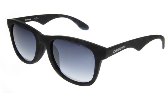 「CARRERA 6000/F/S」1万6800円※偏光レンズ仕様は1万9950円（カレラ／サフィロジャパン）