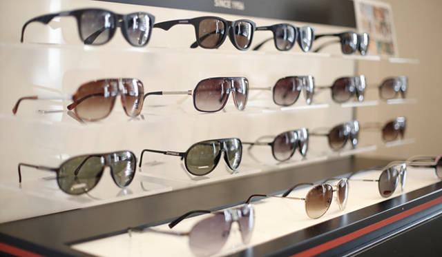 レミネンス福岡店