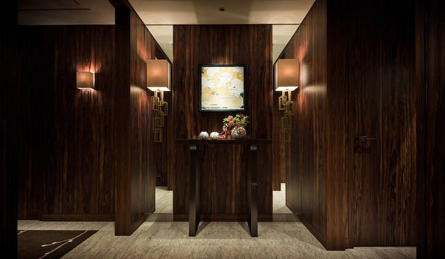 玄関ホール（Iタイプモデルルーム）