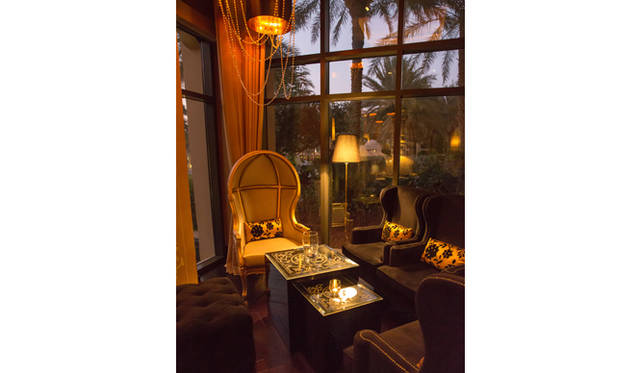 セレブリティーズのラウンジ