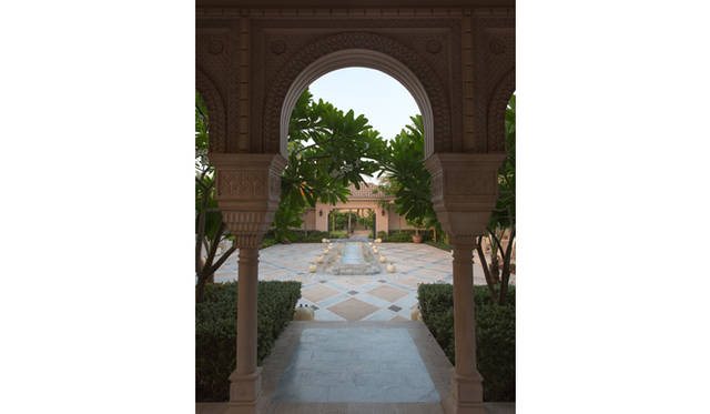 水が景色を彩る