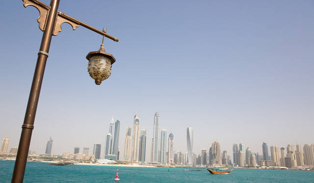 パームジュメイラから臨むドバイ