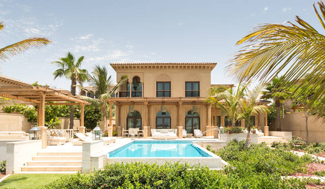 プライベート・ビーチヴィラのプライベートプール