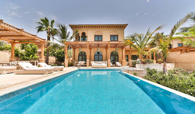 プライベート・ビーチヴィラのプライベートプール