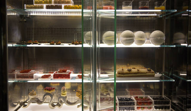 アートのようなスイーツ素材