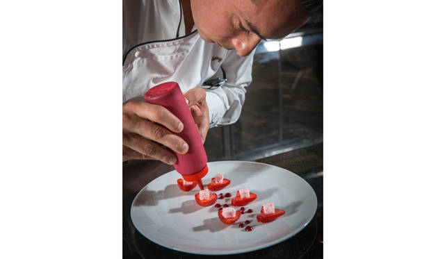 いよいよデザートが完成