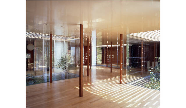 ウィークエンドハウス, 1998　Photo: Jin Hoyoya