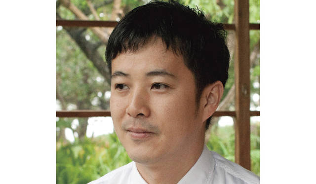 <strong>岩瀬諒子</strong>　新潟県生まれ。京都大学工学部卒業。EM2N Architects勤務、同大学大学院修士課程修了ののち、隈研吾建築都市設計事務所。大阪府主催実施コンペにおける最優秀賞受賞を機に、2013年独立。慶應義塾大学テクニカルアシスタント