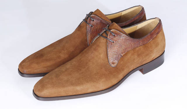 <strong>ISETAN MEN’S｜伊勢丹</strong>　2013-14年秋冬靴コレクション　靴5万4600円（マグナーニ／伊勢丹新宿店メンズ館）