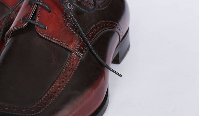 <strong>ISETAN MEN’S｜伊勢丹</strong>　2013-14年秋冬靴コレクション　靴4万9350円（フランチェスコ・ベニーニョ／伊勢丹新宿店メンズ館）