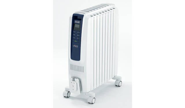 「デジタルラディアント オイルヒーター」4～10畳用 4万3800円 、3～8畳用 3万8800円