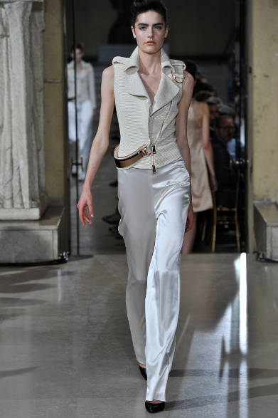 <strong>BOUCHRA JARRAR｜ブシュラ・ジャラール</strong>　2013年秋冬オートクチュールコレクション