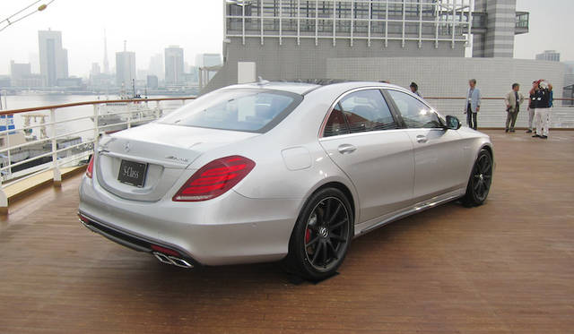 s63amg_4matic_long_107