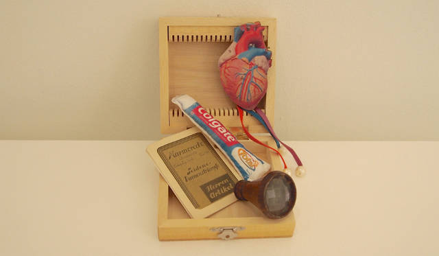 <strong>EVENT｜ファッションを通して映画『ムード・インディゴ～うたかたの日々～』世界観を体験するシネマ・インスタレーション開催</strong><br /><br />ギフトボックス 価格未定（クローカ／ランプ ハラジュク Tel. 03-5411-1230）