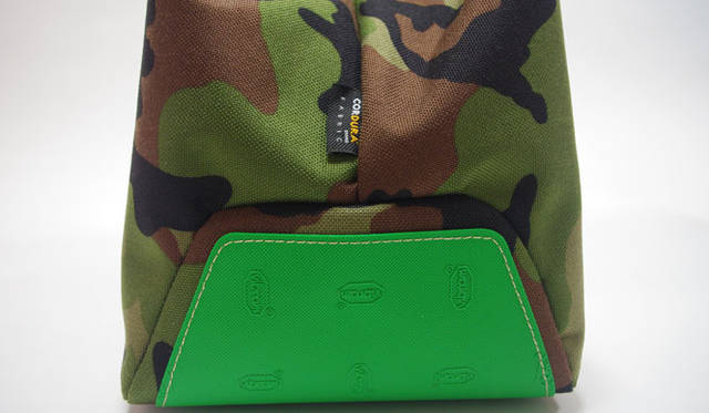 <strong>MAPHIA DESIGN｜マフィアデザイン</strong>　「L SOLE feat VIBRAM・CORDURA（エル ソール feat ビブラム・コーデュラ）」トート横 1万9950円（サイズ33×43×16cm）