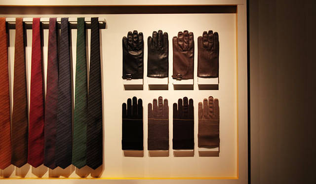 <strong>JOHN LOBB｜ジョンロブ</strong>　“パーソナルスタイル”ネクタイ