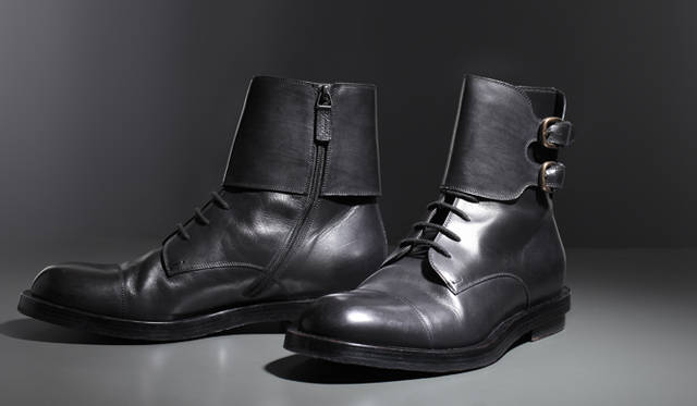 <strong>GUCCI｜グッチ</strong> エレガントで都会的、グッチ流ミリタリーミックス ランウェイから秋冬新作ブーツが到着　ブーツ　13万1250円