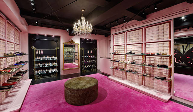 <strong>Pretty Ballerinas｜プリティ・バレリーナ</strong>　「Pretty Ballerinas AOYAMA（プリティ・バレリーナ アオヤマ）」　