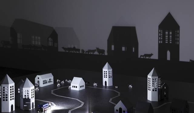 <strong>ART│光を駆使した現代アート『魔法の美術館』</strong>　パーフェクトロン《inside-out》©Perfektron Photo: Keizo Kioku / ICC