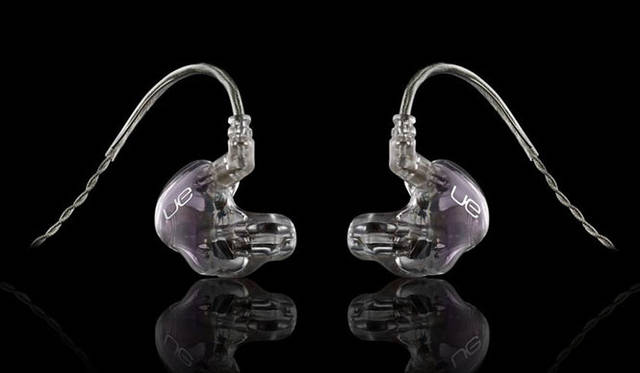 <strong>Logicool｜ロジクール</strong>　「Ultimate Ears（アルティメットイヤーズ）」　Ultimate Ears 7 Pro カスタムインイヤモニター 11万9800円