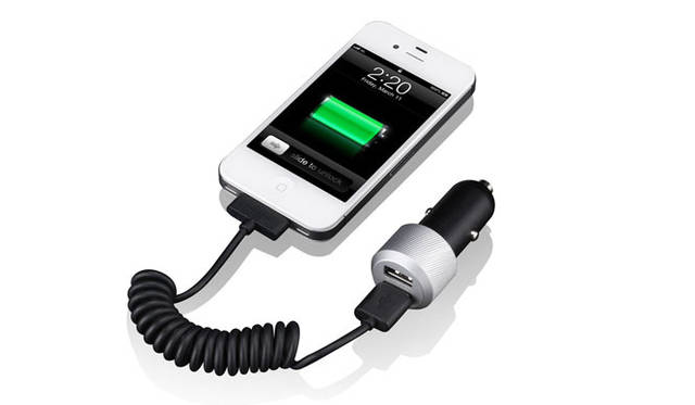 <strong>FOCAL POINT｜フォーカルポイント</strong>　 USBシガーソケット充電アダプタ　