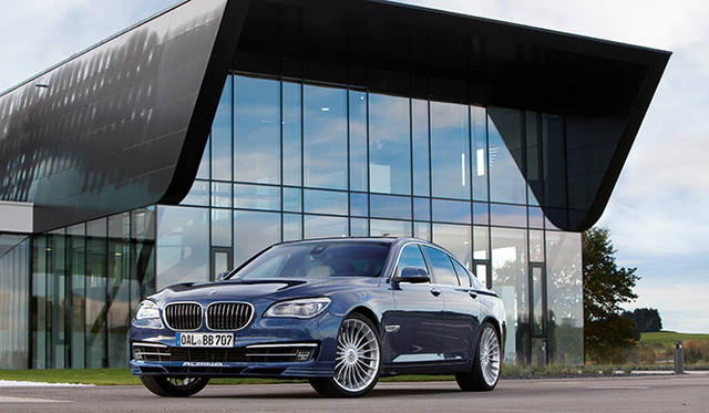 アルピナのフラグシップモデル「B7 BiTurbo Limousine」も会場に展示。このほか「D5 Turbo」、「B3 Limousine」、「B3 Touring」、「B6」が並ぶ予定だ
