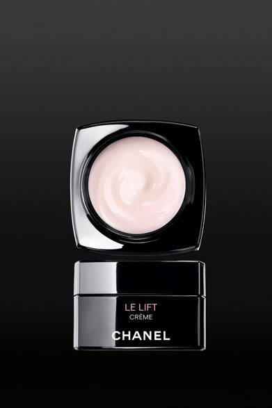 <strong> CHANEL｜シャネル</strong>　「LE LIFT（ル リフト）」　LE L クレーム（エモリエント クリーム）[50g] 1万6590円