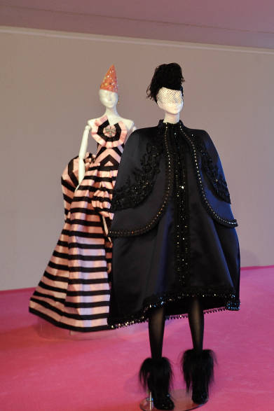 <strong>Schiaparelli｜スキャパレリ</strong> 2013年秋冬オートクチュールコレクション　「SCORPION」「SABAYON」　©Schiaparelli